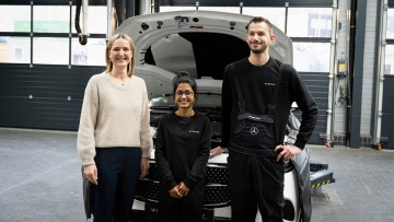 Mechatronikerin aus Sri Lanka: Autohaus Widmann fördert junge Fachkräfte