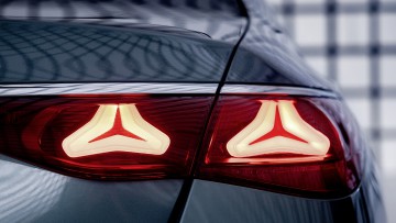 Pkw-Absatz sinkt weiter: Mercedes kämpft an allen Fronten