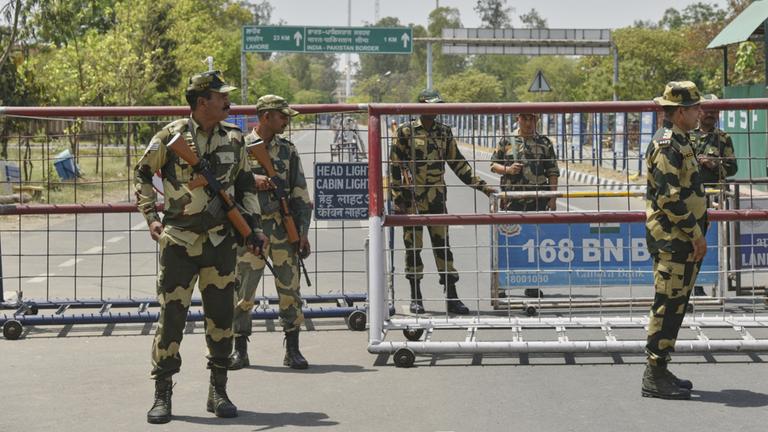 Pakistan rechnet mit indischem Angriff