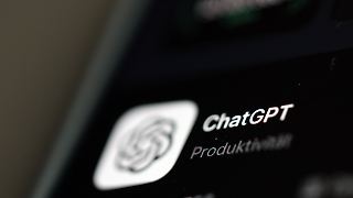 Neue Version von ChatGPT ist zu unterwürfig