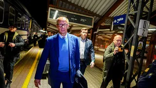 Merz mit Macron und anderen in Kiew – Kämpfe gehen weiter