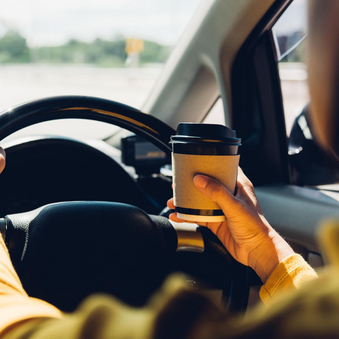Getränkehalter im Auto: Vier smarte Varianten für Groß und Klein