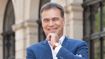 Alphartis meldet starkes Ergebnis 2024: Mehr Umsatz, mehr Autos, mehr Menschen