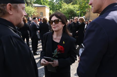 Von Iris Berben bis Max Raabe: Prominente verabschieden Margot Friedländer