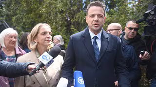 Liberalkonservativer Trzaskowski in Polen knapp vorn – Stichwahl nötig