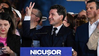 Pro-europäischer Kandidat Dan bei Stichwahl in Rumänien vorn