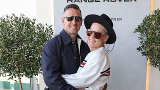 Pinks Mann Carey Hart musste notoperiert werden
