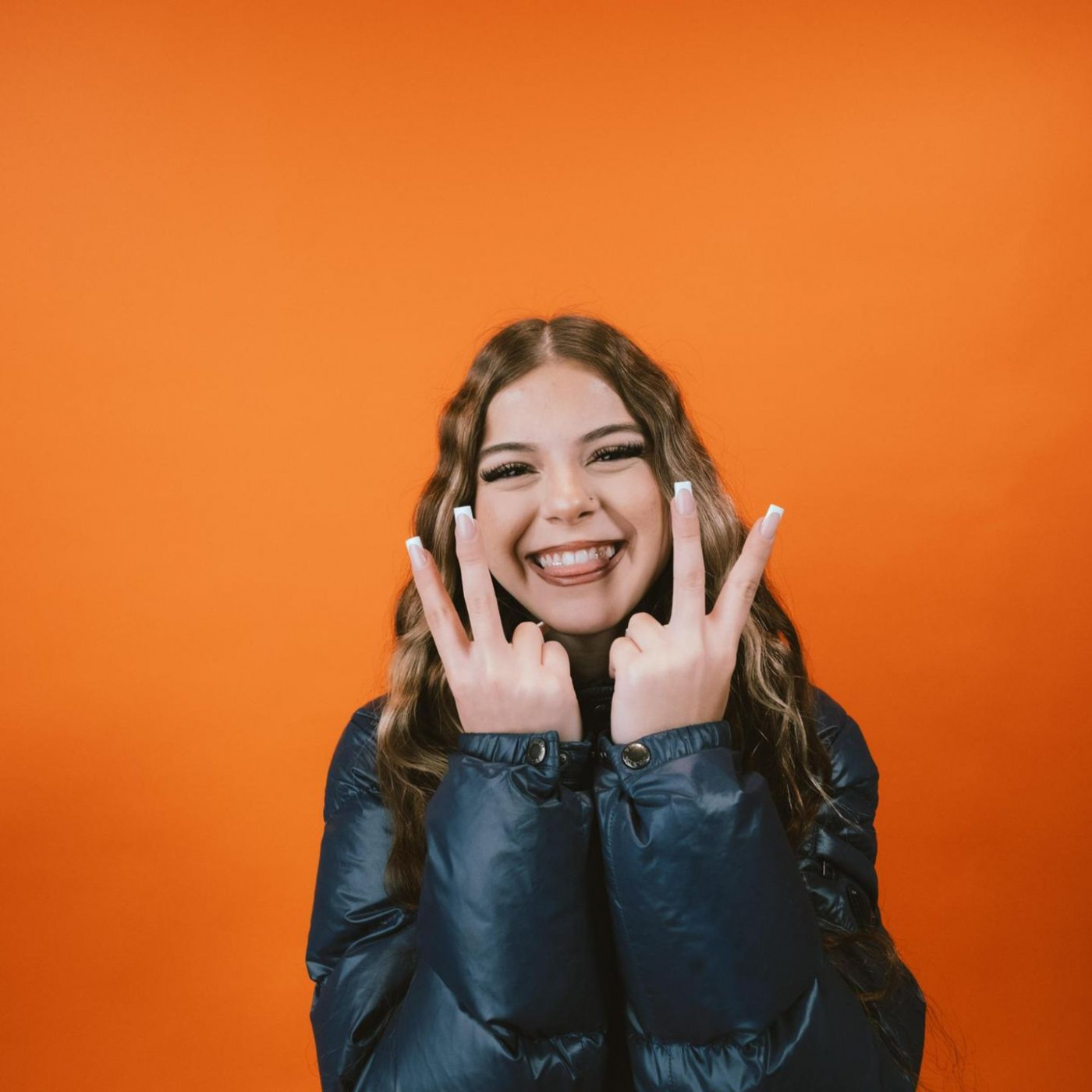 Wie eine 14-jährige Berlinerin die Rap-Welt erobert