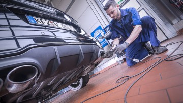 Abgasuntersuchung: Mängelquote sinkt auf 3,8 Prozent