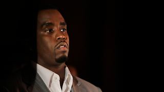 Richter droht Sean "Diddy" Combs mit Saalverweis