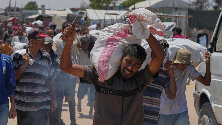 Acht Mitarbeiter der Gaza-Hilfsstiftung getötet
