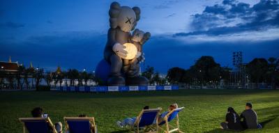 Die Welt des KAWS