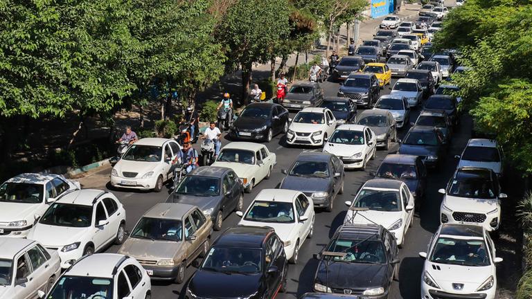 Teheran - Flucht aus einer Stadt in Angst