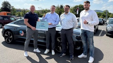 Autohaus Wentorf &amp; Schenkhut: Kroschke feiert Meilenstein für Zulassungsportal