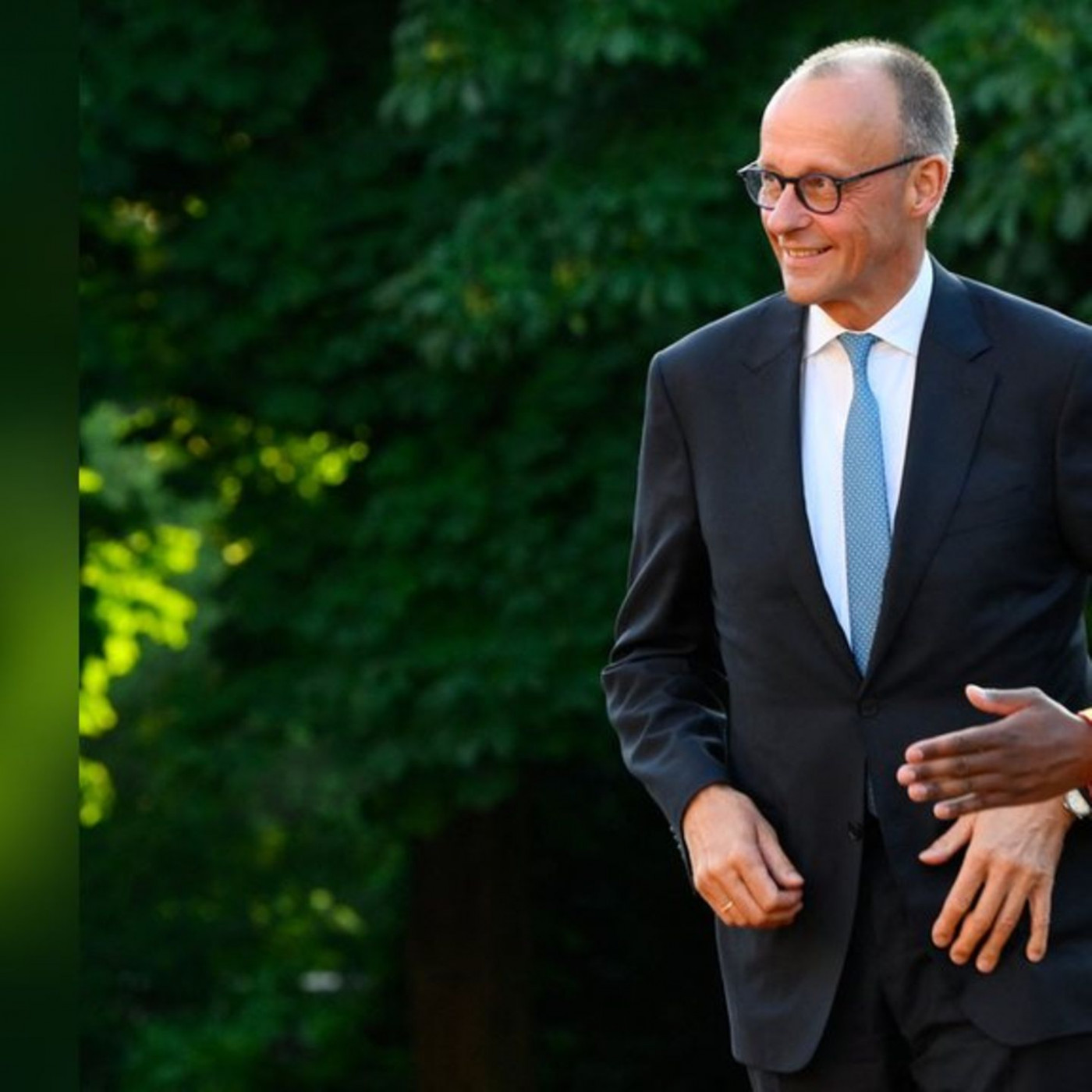 Friedrich Merz kommt überraschend ohne Gattin