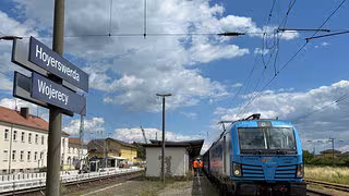 Für geplanten Eurocity: Polnischer Testzug probiert Strecke nach Leipzig aus