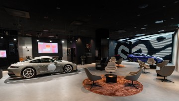 Porsche startet Studio-Konzept in Deutschland: Zwischen Lichtgarage und Rooftop-Bar