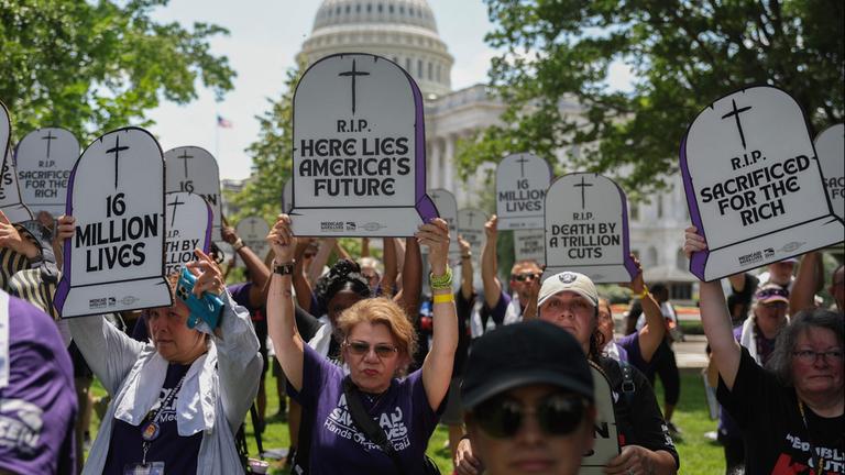 Verlieren Millionen Amerikaner ihren Gesundheitsschutz?
