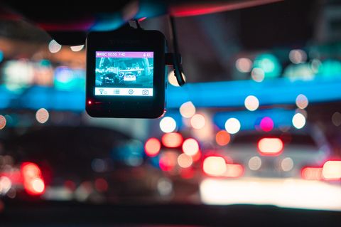 Sicher unterwegs: Autokamera jetzt im Angebot