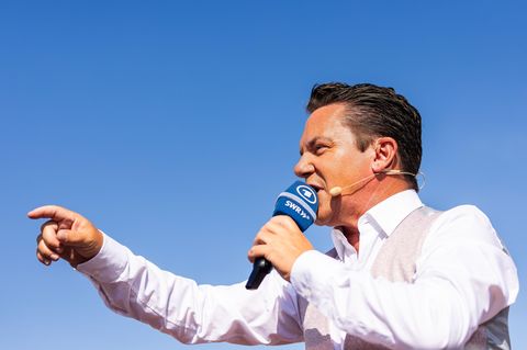 Stefan Mross spricht über Todesfall in seiner Sendung