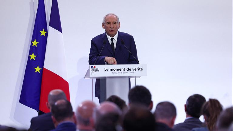 Stürzt Bayrou über seinen Sparkurs?