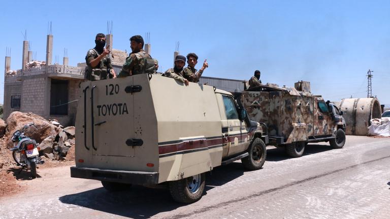 Israel greift syrische Armeeeinheiten an