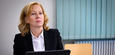 RBB muss Ex-Intendantin Schlesinger einen Monat Ruhegeld in Höhe von 18.400 Euro zahlen