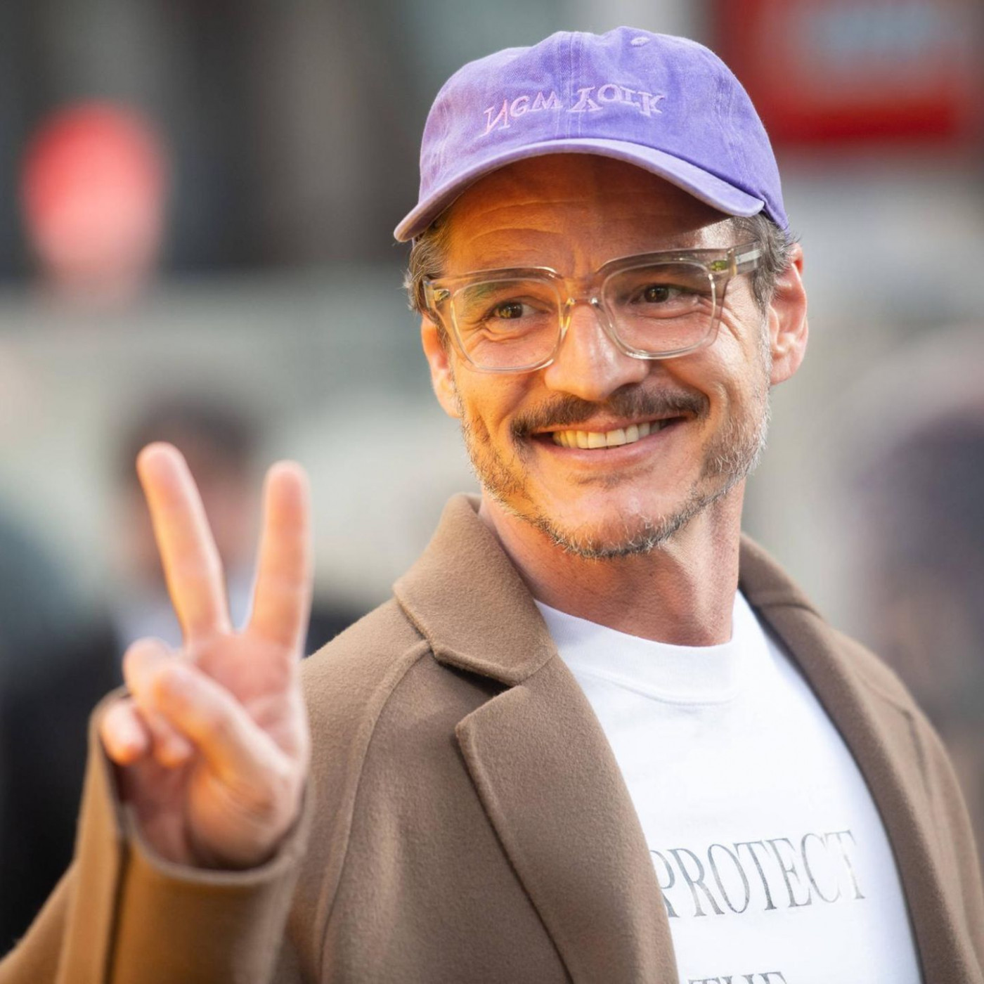 Warum lieben alle diesen Mann?