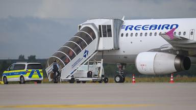 Nächster Abschiebeflug gestartet - Ziel Irak