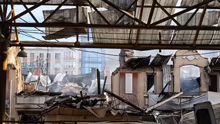 Russische Luftangriffe auf Markt in Odessa