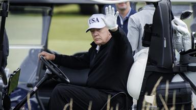 Zolldiplomatie im Golfresort