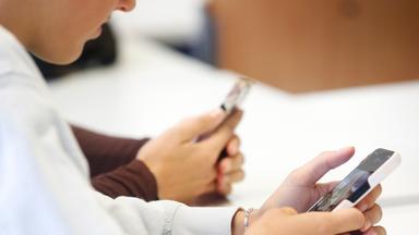 Wie mit KI-Videos Rassismus verbreitet wird