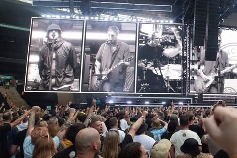 Fan stirbt bei Oasis-Konzert – Band "schockiert und traurig"