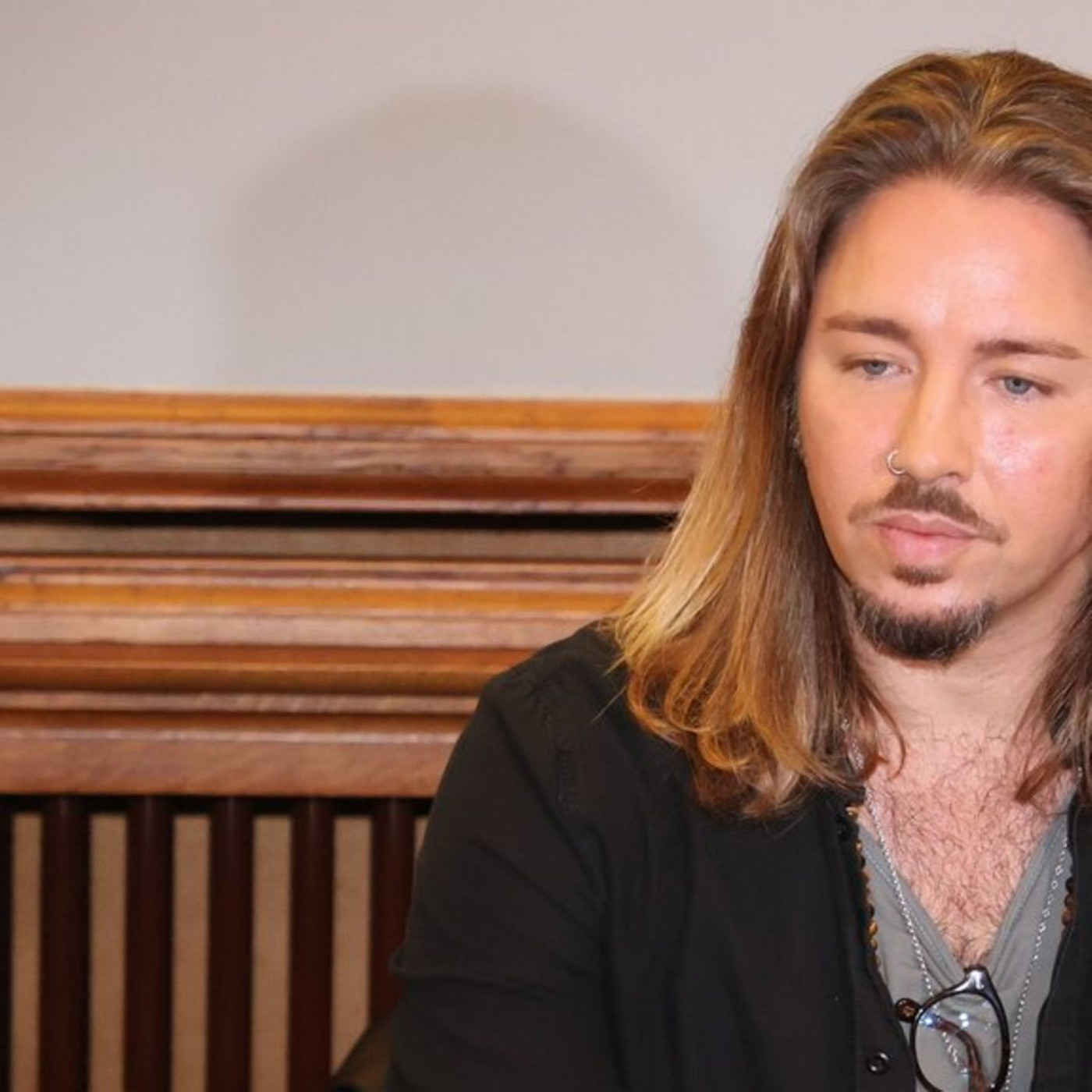 Zieht Gil Ofarim ins Dschungelcamp?