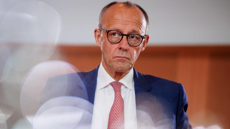 Merz plant eigene Gespräche mit Trump und Selenskyj