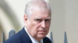 Zeitung: Prinz Andrew wütet gegen Bauarbeiter vor seinem Anwesen