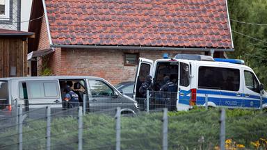 Polizei geht gegen Rockermilieu vor