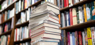 Eines dieser 20 Bücher wird der Roman des Jahres sein