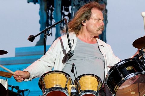 Leslie Mandoki spielt in Ungarn