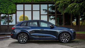 Autofarben: Europa scheut bunt