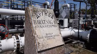 Ungarn und Slowakei beklagen Angriffe auf Druschba-Pipeline
