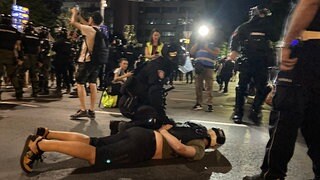 Polizeigewalt gegen Proteste: "In Serbien ist eine rote Linie überschritten"