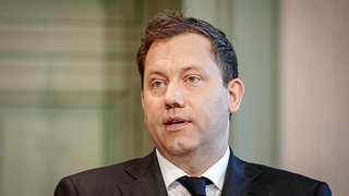 Klingbeil fordert in Kiew von Russland Waffenstillstand und Sicherheitsgarantien