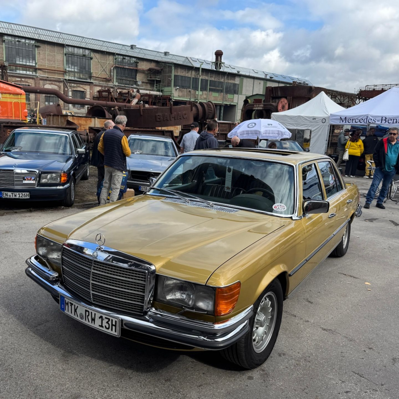Oldtimer, Raritäten und Luxus: Wer hat den schönsten Mercedes im Ruhrtal?
