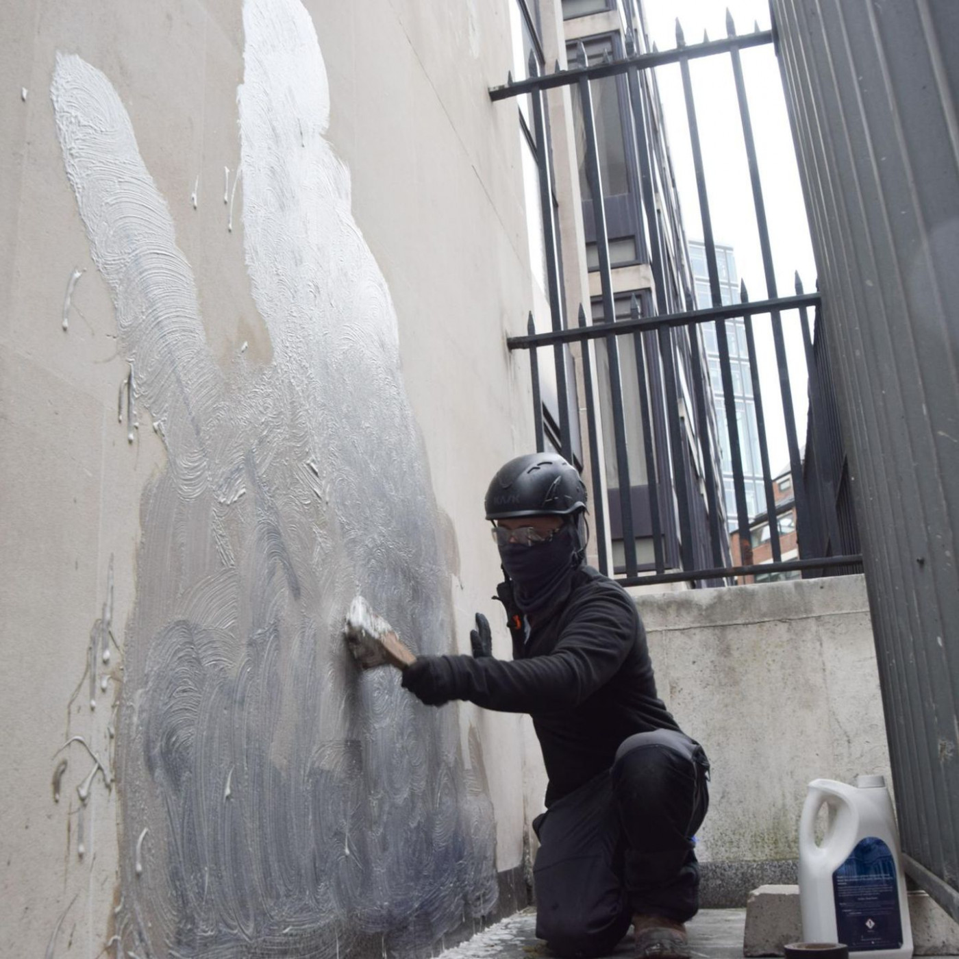 Polizei ermittelt wegen Banksy-Kunstwerk – das schon wieder verschwindet