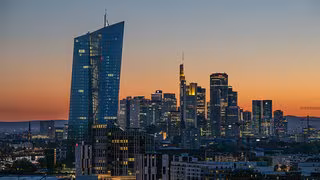 Kann die neue EU-Behörde gegen Geldwäsche einfach mein Konto sperren?