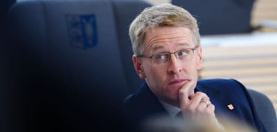 „Ein extrem schlechtes Signal“ – Jetzt schaltet sich Günther im Fall Ruhs ein