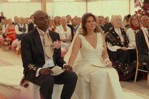Der Schamane und die Prinzessin – von Gucci-Outfits und amerikanischem Größenwahn