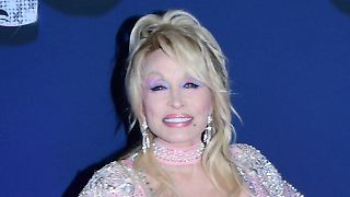 Dolly Parton muss Shows in Las Vegas verschieben