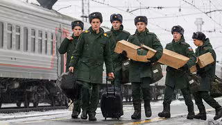 Russland zieht 135.000 Wehrpflichtige ein